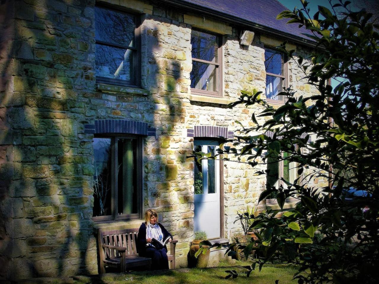 Ffynnon Fendigaid Bed And Breakfast Aberporth Exterior photo